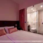 Hotel Center