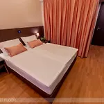 Hotel Center