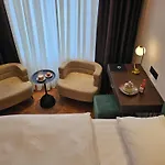 Center ホテル 3*
